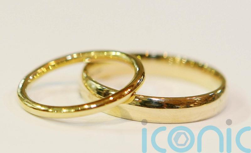 Same-sex married couples younger and better qualified than heterosexual ones