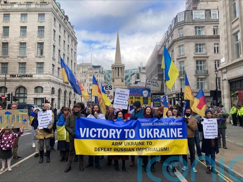 Pro-Ukraine group clashes with activists urging UK to stop supplying weapons