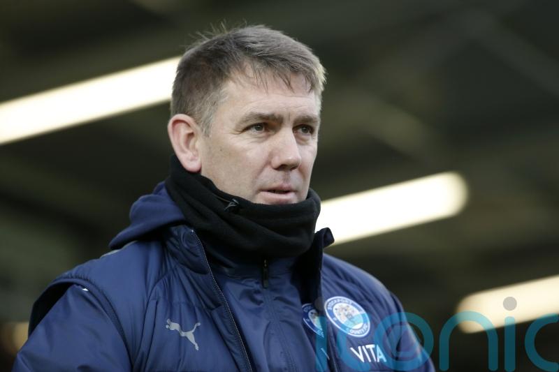 Dave Challinor unhappy with &rsquo;embarrassing&rsquo; refereeing in Stockport&rsquo;s home draw