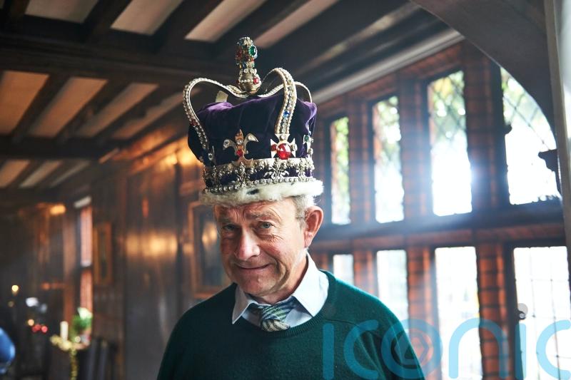 Charles invites Harry and Meghan to Coronation in The Windsors special
