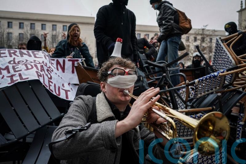 Trains and flights cancelled as French strikers increase pressure