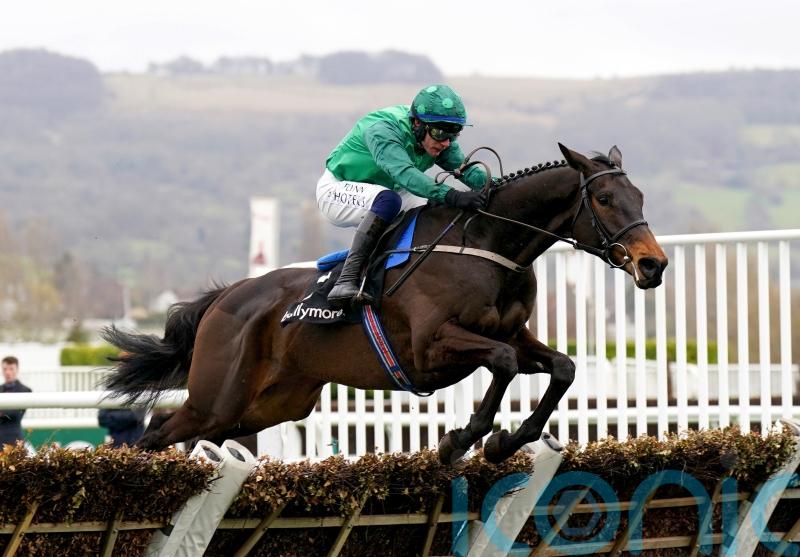 ‘Wow’ performance, as Impaire Et Passe blows Ballymore rivals away