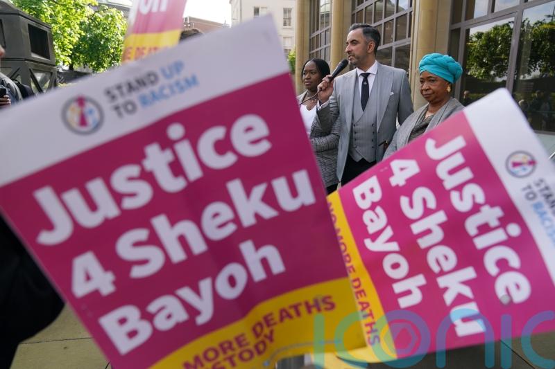 Ex-detective criticises police evidence-gathering in Sheku Bayoh case