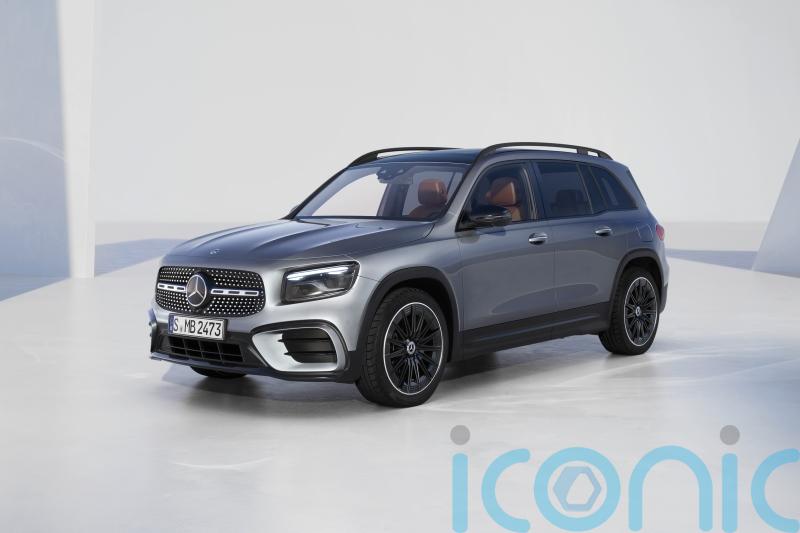Mercedes reveals updated GLA and GLB