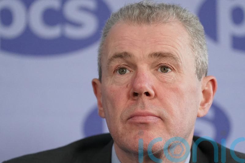 Union leader questions why Government will not ‘talk to own workforce’ about pay