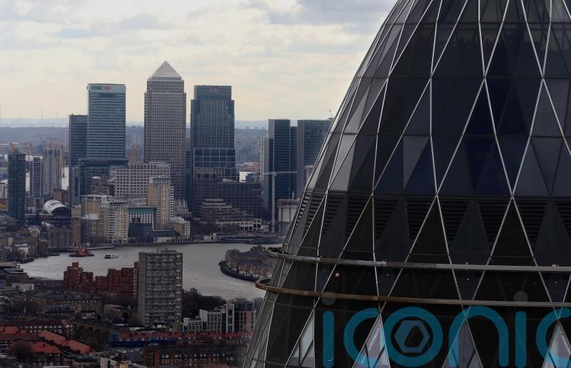 Global stocks rebound as US and UK governments reassure over stability