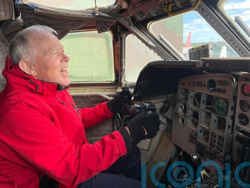 Care home residents surprised with trip to see planes they flew as RAF pilots