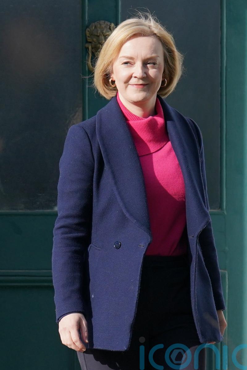 BBC local radio journalists to be honoured for Truss interviews