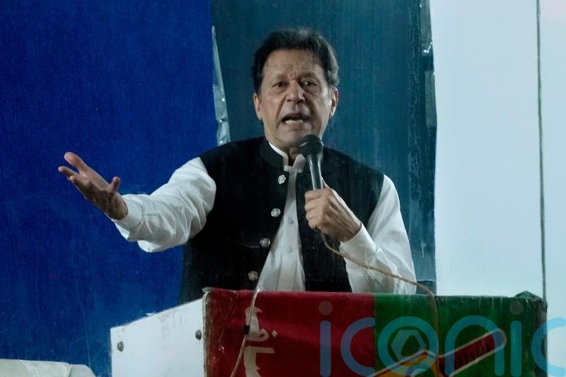 Pakistani ex-PM Imran Khan sets out economic rescue plan at rally