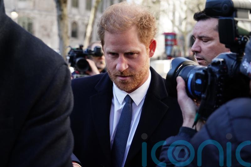 Harry at High Court as Mail publisher bids to throw out ‘stale’ privacy claims