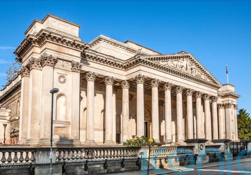 Cambridge museum should give looted painting to Jewish owner’s family – panel