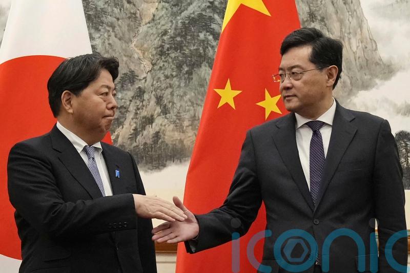 Japanese minister protests over detention of citizen during trip to China