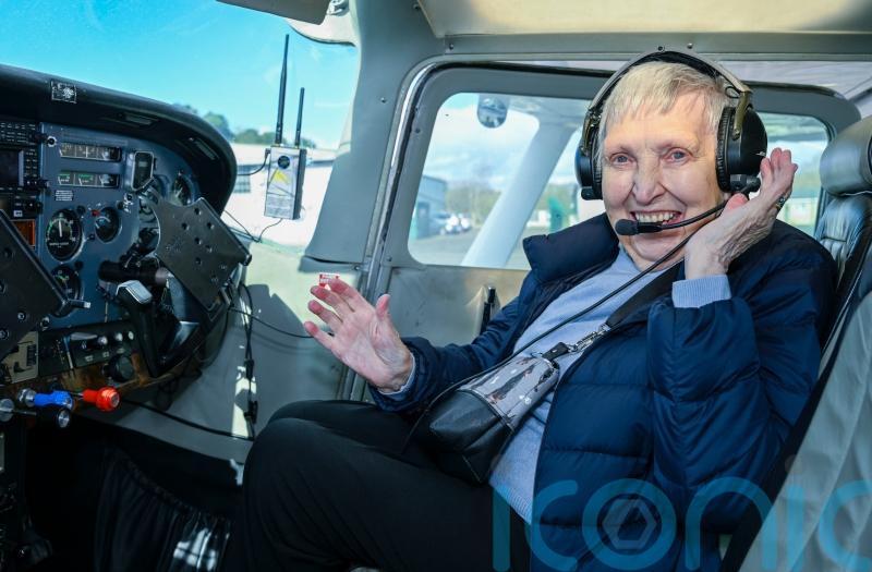 Care home resident, 93, fulfils wish to return to skies in small plane