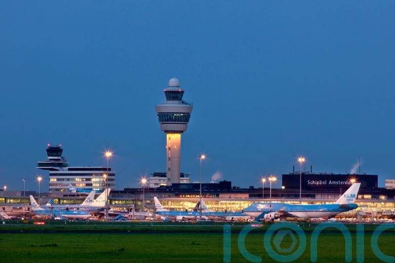 Plans unveiled to reduce pollution and noise around Schiphol airport