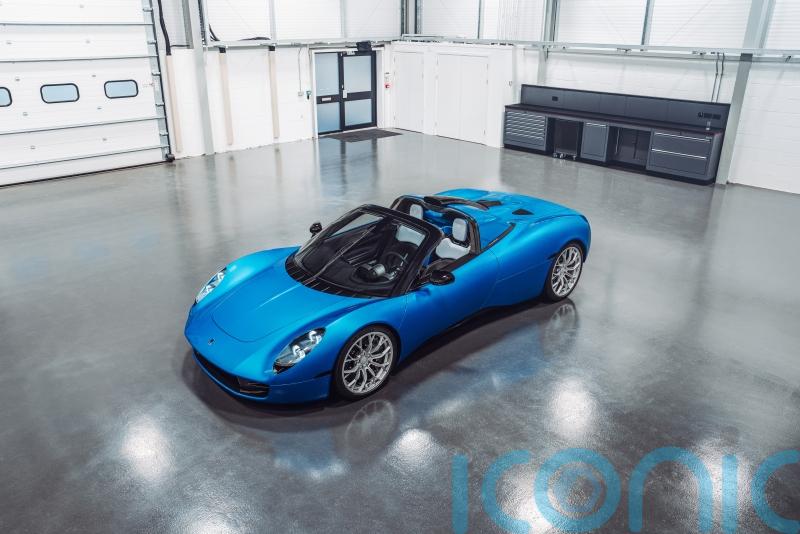 Gordon Murray Automotive T.33 Spider revealed as V12 convertible supercar