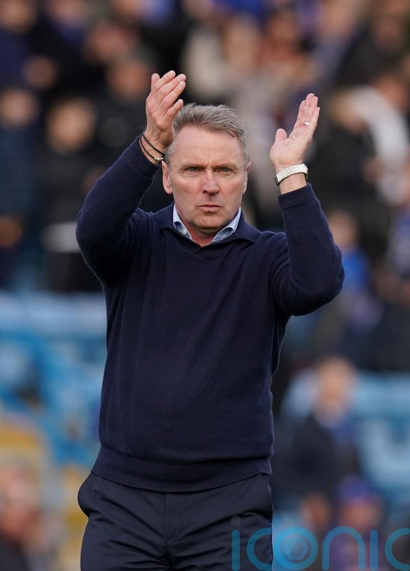 Paul Simpson urges fans to keep turning out in force as Carlisle chase promotion