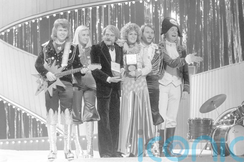 Abba hail ‘musical brilliance’ of long-serving guitarist Lasse Wellander