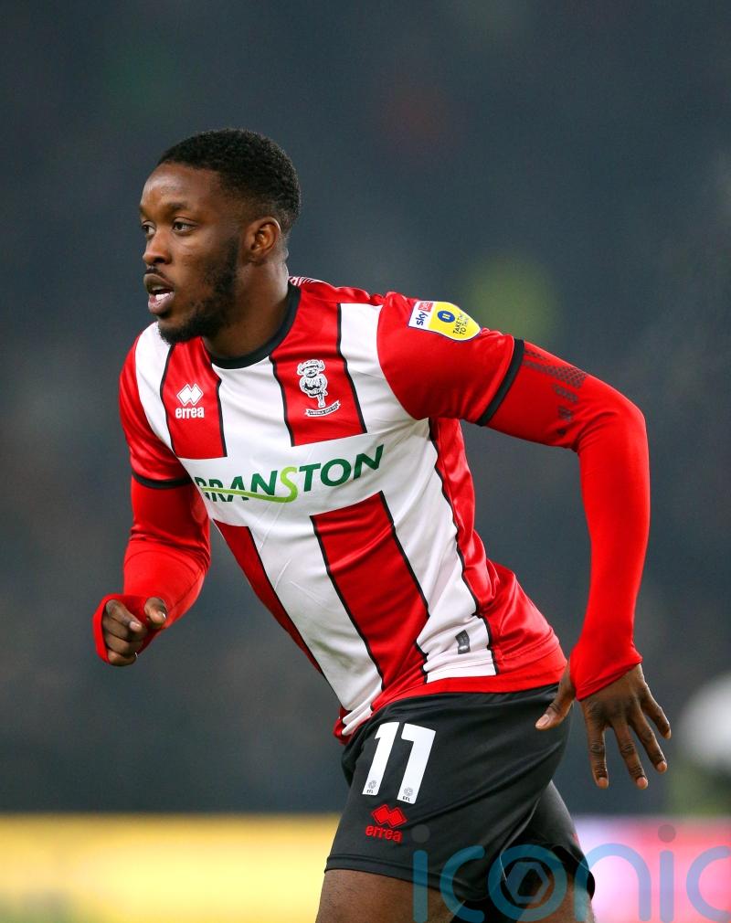 Plymouth suffer rare home defeat as Lincoln stun promotion chasers