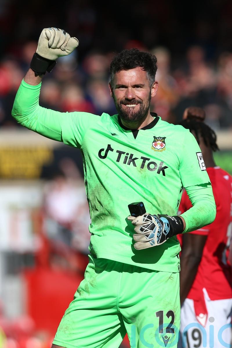 Ben Foster the hero as Wrexham beat Notts County in promotion battle