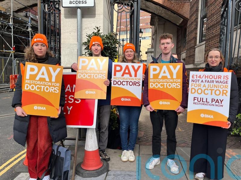 Why are junior doctors striking and how will the NHS cope?