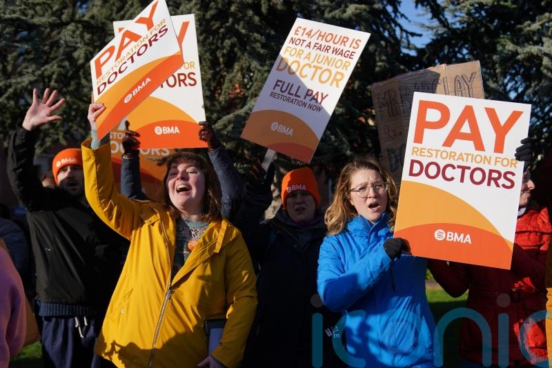 NHS faces &lsquo;unparalleled&rsquo; disruption as junior doctors begin four-day strike
