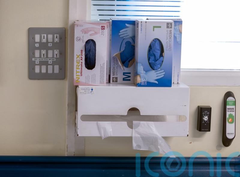 Two-thirds of NHS operations’ carbon footprint from single-use items – study