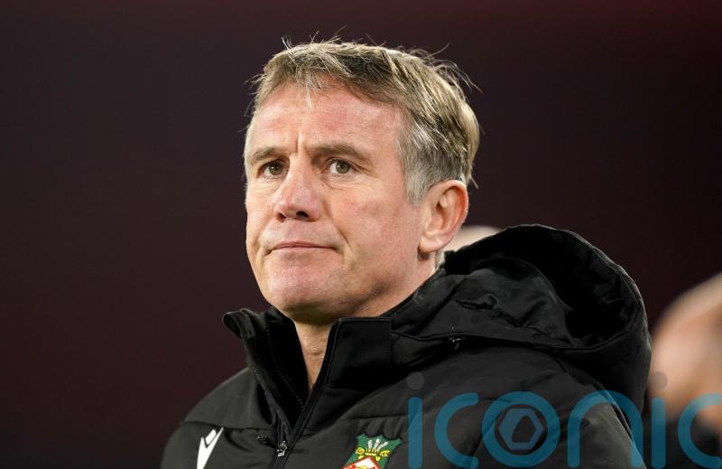 Wrexham’s title push held up by Barnet
