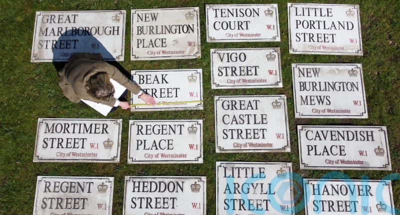 ‘Effortlessly cool’ London street signs from 1950s and ’60s to be auctioned off