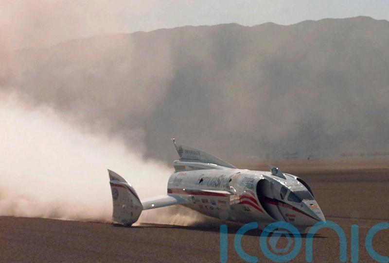 Craig Breedlove, daring land-speed recordholder, dies aged 86