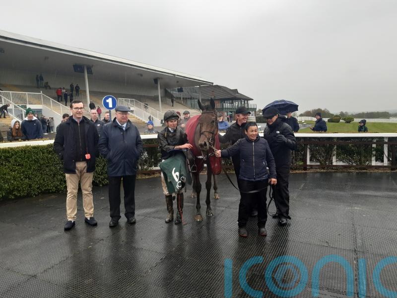 Emily Dickinson enhances Gold Cup claims at Navan