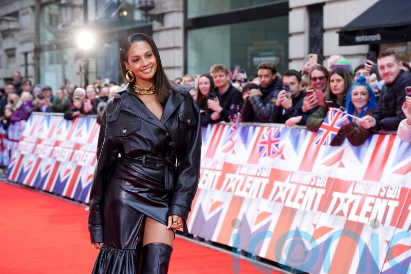 Mother gives up Britain’s Got Talent audition so ‘incredible’ daughter can sing