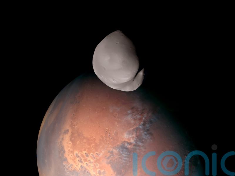 Flyby of Mars’ moon Deimos provides most detailed images ever captured