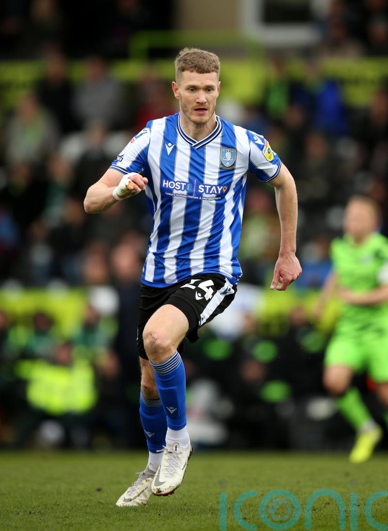 Owls’ automatic promotion hopes end despite Michael Smith treble at Shrewsbury