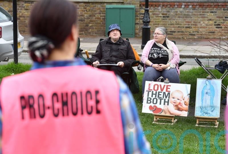 End of abortion buffer zones group shows lack of leadership, campaigners claim