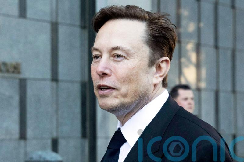Elon Musk threatens to reassign National Public Radio’s Twitter account
