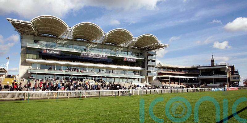 Newmarket watering ahead of Guineas meeting