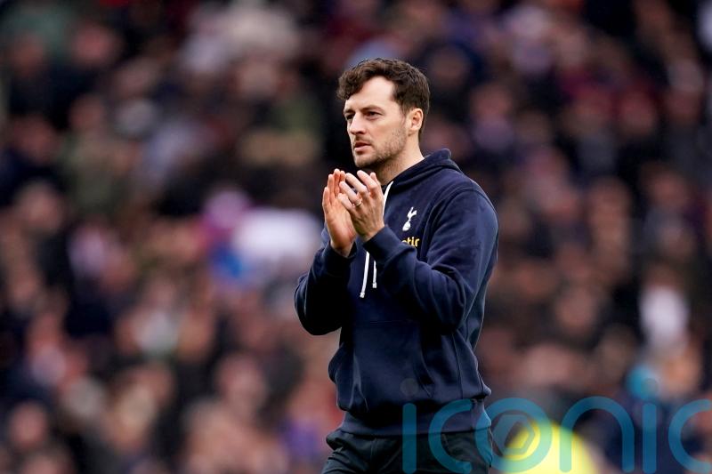 Ryan Mason applauds Tottenham’s defending after long-awaited clean sheet
