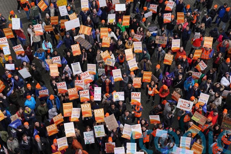 Junior doctors challenged over strikes care delay for three-year-old with cancer