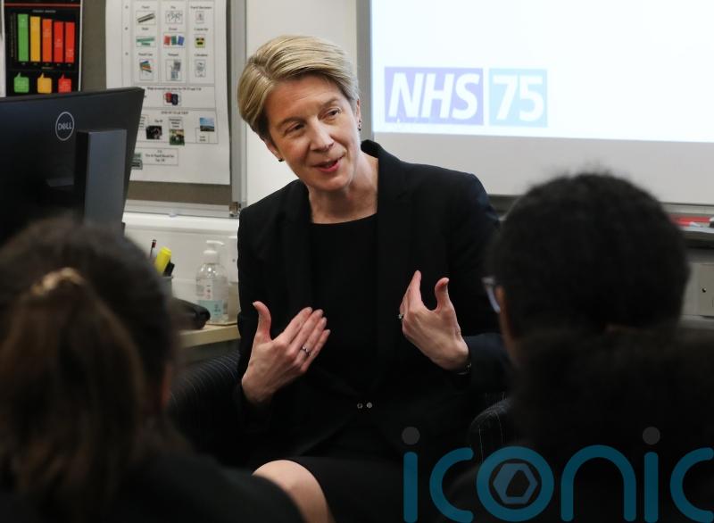 Tens of thousands of doctors and nurses ‘to be trained as apprentices’
