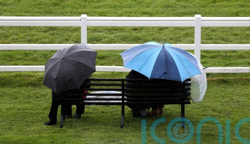 Lingfield hold inspection ahead of Derby Trial