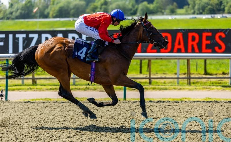 Sacred sails to silky smooth Chartwell Stakes victory