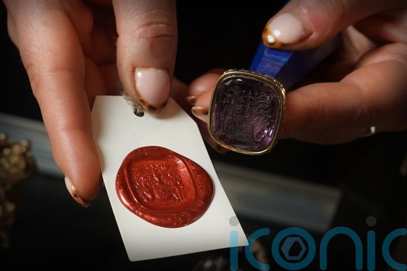 Sir Walter Scott’s desk seal expected to fetch up to £18,000 at auction