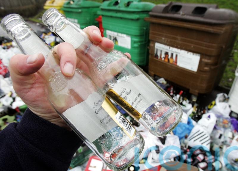 Sunak urged to ‘step up’ and include glass in deposit return scheme