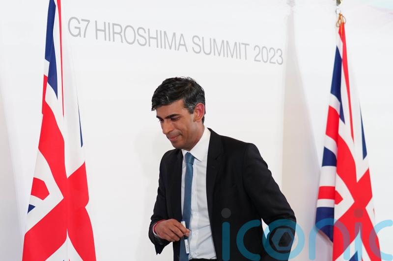 Prime Minister says he is considering options to bring down net migration