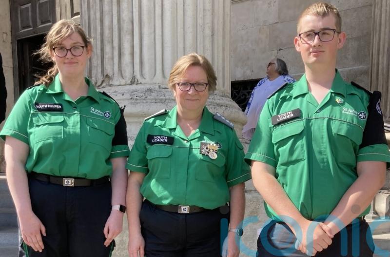 Volunteer told he would not walk earns gold Duke of Edinburgh Award