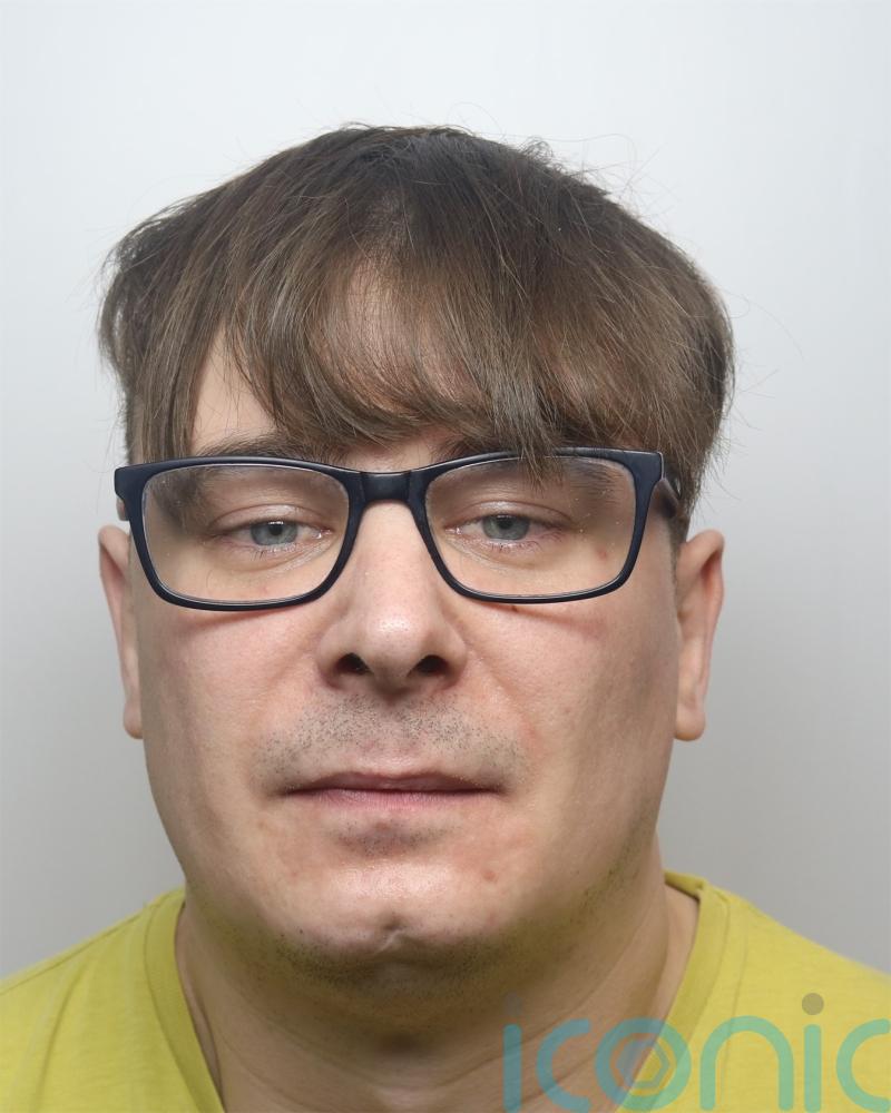Mental health care assistant groomed underage patients on Snapchat