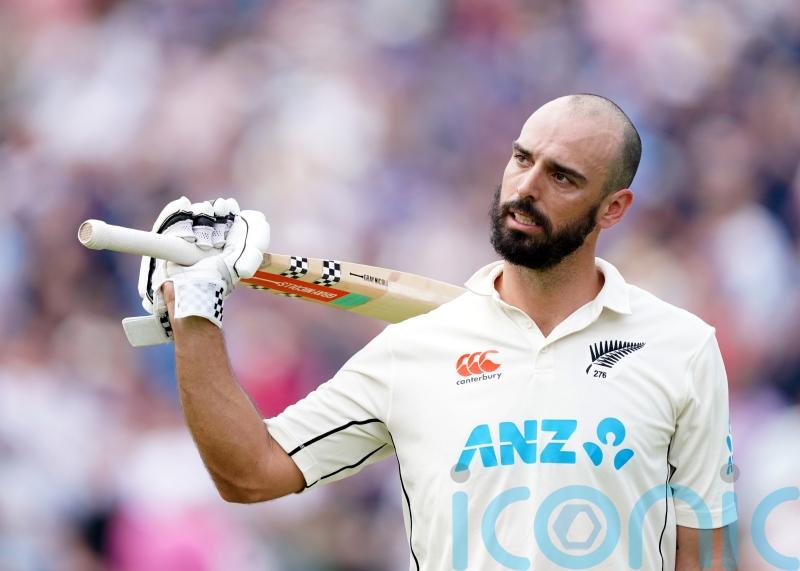 England will keep embracing risks during Ashes despite ‘blip’ – Daryl Mitchell