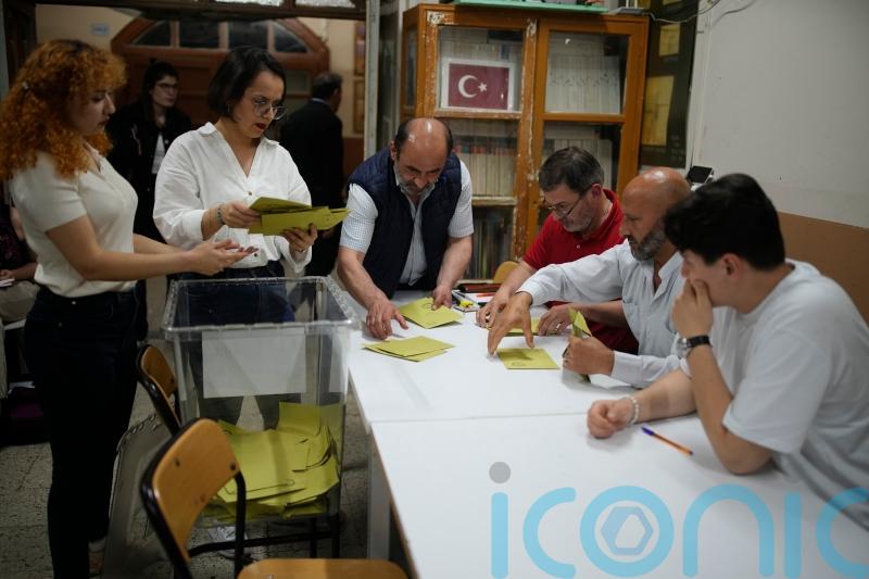 Polls close in Turkey in presidential runoff