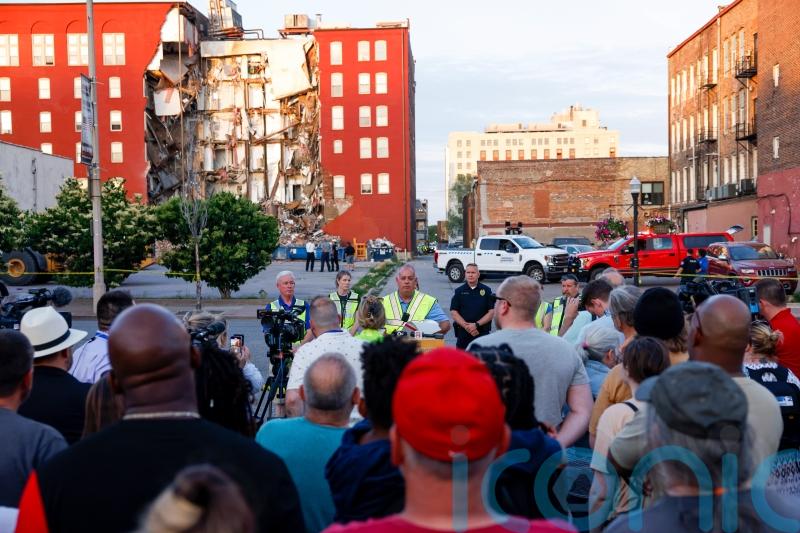 One rescued overnight after building collapse in Iowa