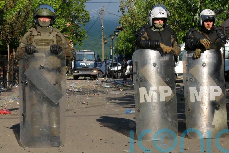 30 peacekeepers injured in clashes with ethnic Serbs in Kosovo